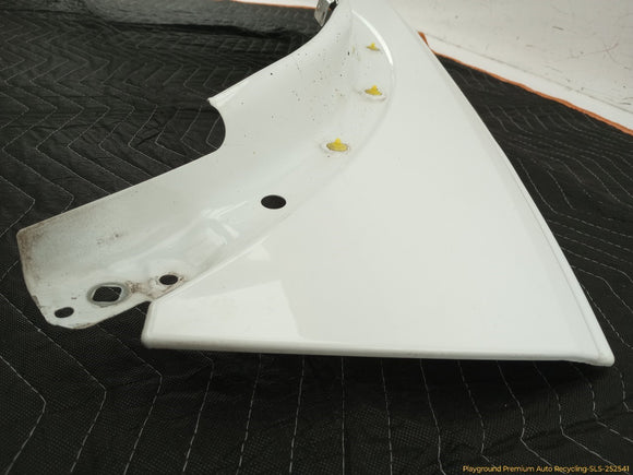 Land Rover LR4 Passenger Right Front Fender