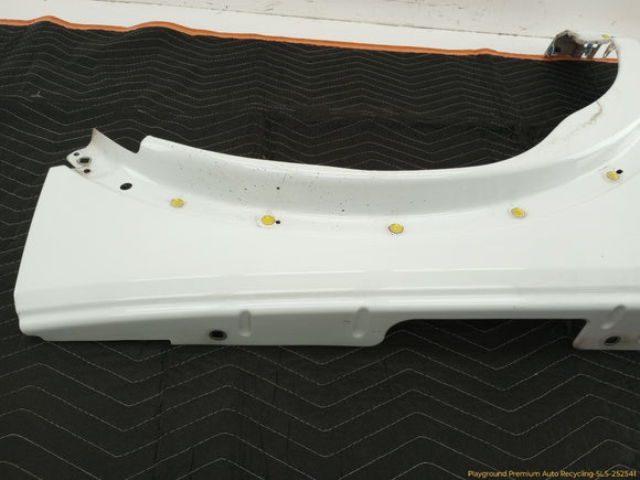Land Rover LR4 Passenger Right Front Fender