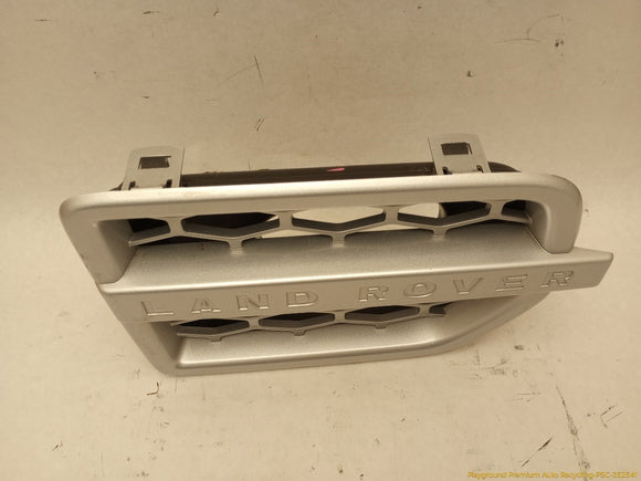 Land Rover LR4 Passenger Right Front Fender Vent Grille