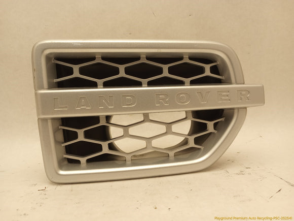 Land Rover LR4 Passenger Right Front Fender Vent Grille