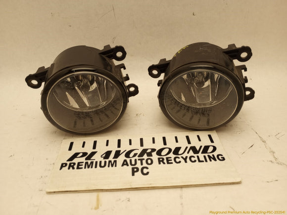 Land Rover LR4 Pair Of Front Fog Lamp