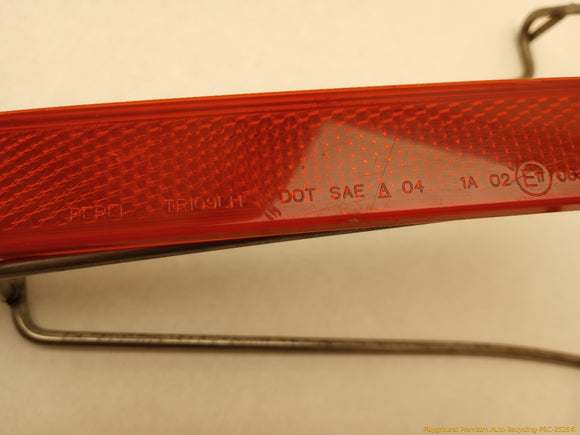 Land Rover LR4 Pair Of Rear Bumper Reflector