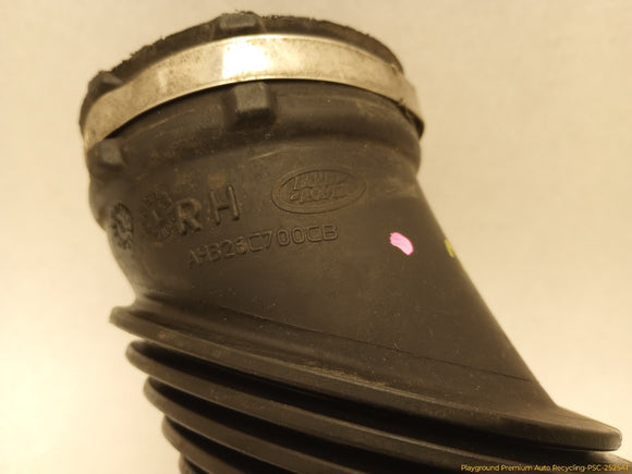 Land Rover LR4 Pair Of Air Intake Cleaner Tube