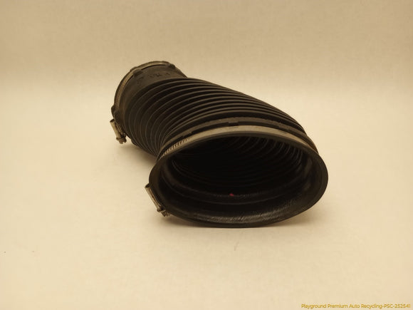 Land Rover LR4 Pair Of Air Intake Cleaner Tube