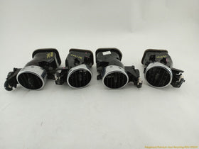 Land Rover LR4 Set Of 4 Dashboard Air Vents - 0