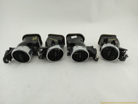 Land Rover LR4 Set Of 4 Dashboard Air Vents