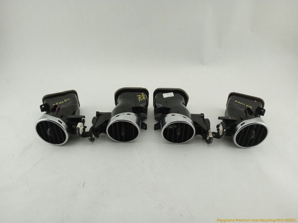 Land Rover LR4 Set Of 4 Dashboard Air Vents