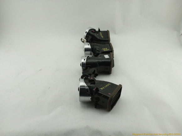 Land Rover LR4 Set Of 4 Dashboard Air Vents