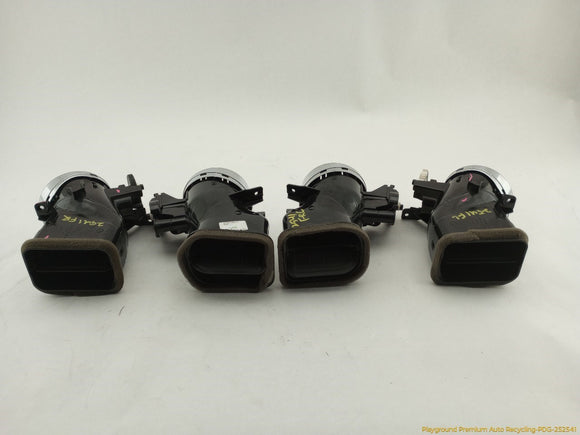 Land Rover LR4 Set Of 4 Dashboard Air Vents