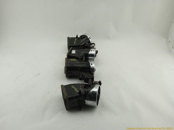Land Rover LR4 Set Of 4 Dashboard Air Vents