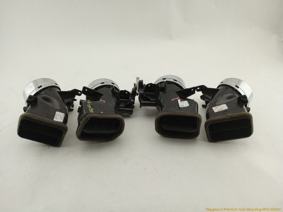 Land Rover LR4 Set Of 4 Dashboard Air Vents