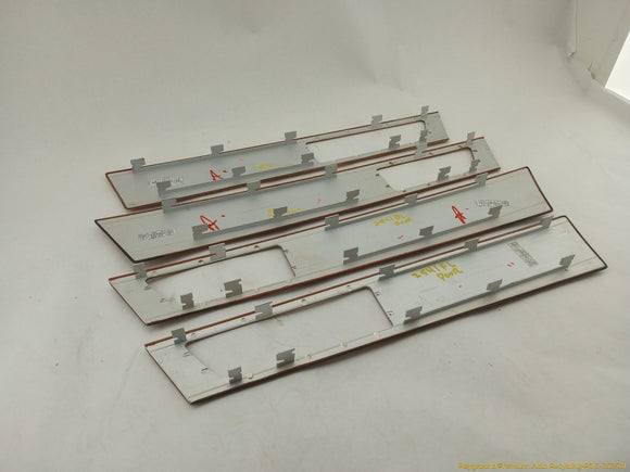 Land Rover LR4 Set Of Interior Door Handle Wood Trims