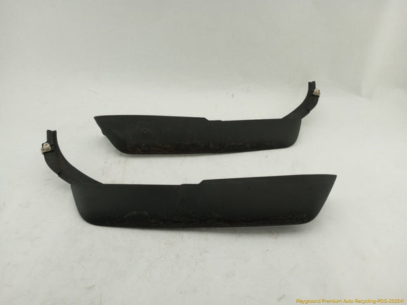 Land Rover LR4 Pair Of Front Side Bumper Mudguard Cover