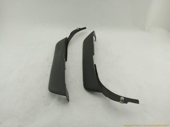 Land Rover LR4 Pair Of Front Side Bumper Mudguard Cover