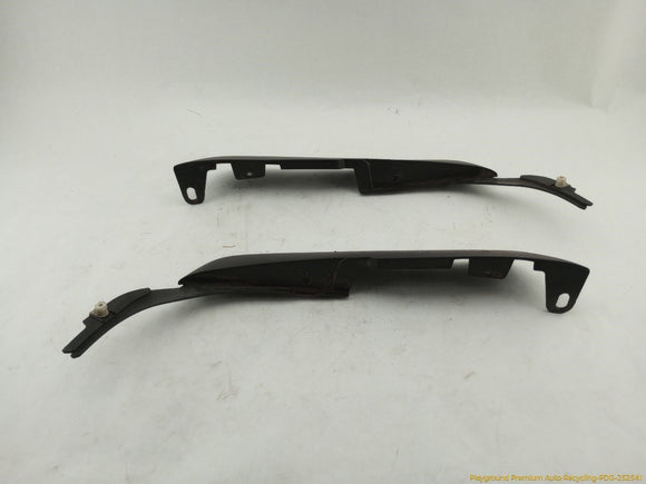 Land Rover LR4 Pair Of Front Side Bumper Mudguard Cover