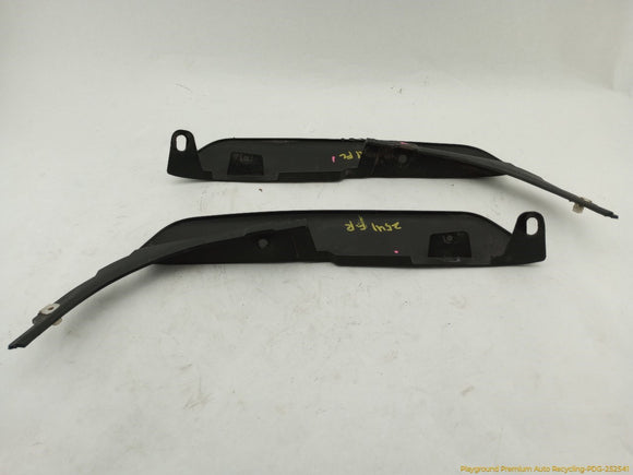 Land Rover LR4 Pair Of Front Side Bumper Mudguard Cover