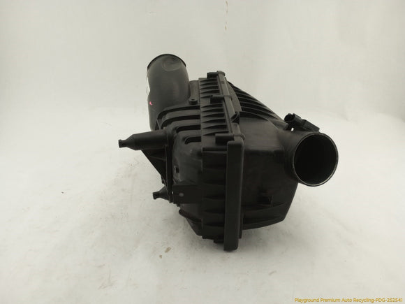 Land Rover LR4 Passenger Right Air Cleaner Housing Box