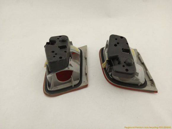 BMW 323i Pair Of Rear Inner Tail Lamp