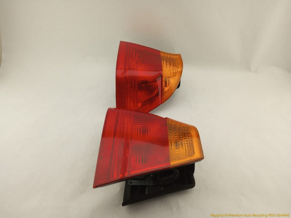 BMW 323i Pair Of Rear Outer Tail Lamp