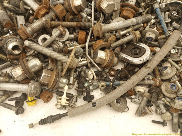 Land Rover Range Rover Dismantling Hardware Fasteners Bolts & Nuts