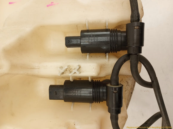 Land Rover LR4 Windshield Washer Fluid Reservoir
