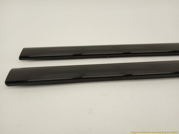 Land Rover LR4 Pair Of Rear Quarter Window Upper Trim