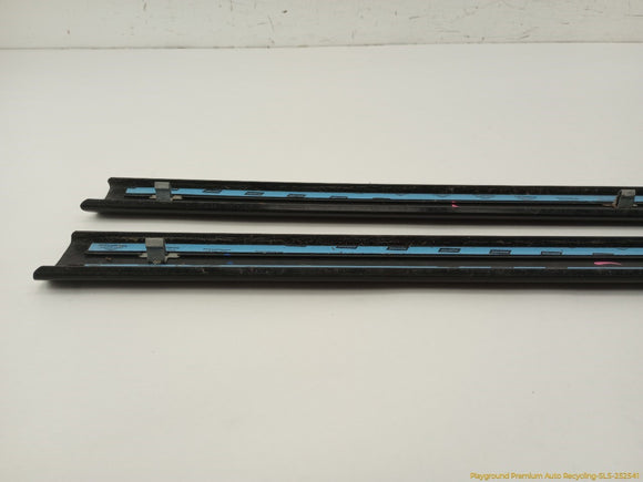 Land Rover LR4 Pair Of Rear Quarter Window Upper Trim