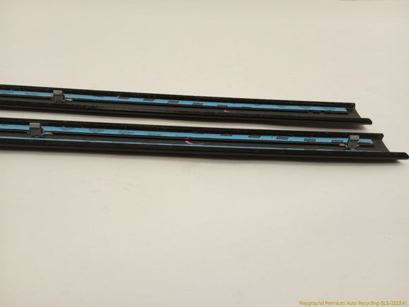 Land Rover LR4 Pair Of Rear Quarter Window Upper Trim
