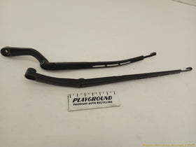 Cadillac CTS Pair Of Windshield Wiper Arm