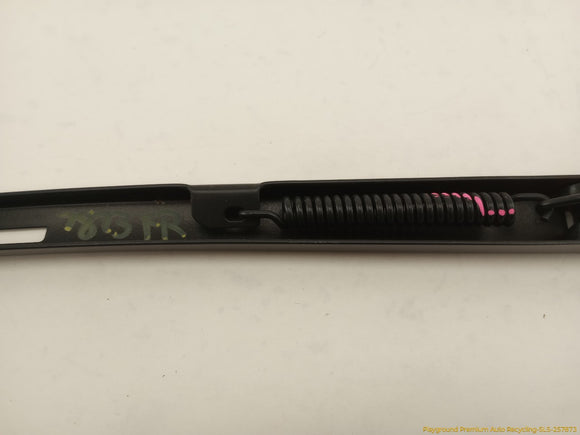 Cadillac CTS Pair Of Windshield Wiper Arm