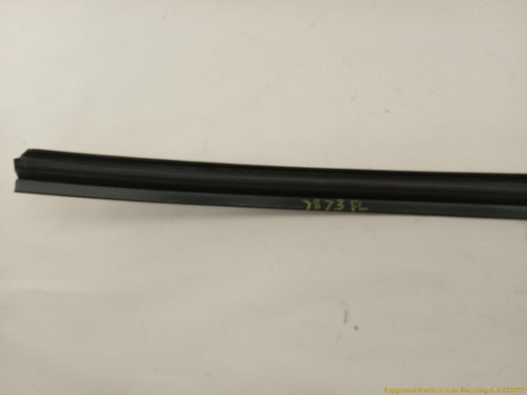 Cadillac CTS Pair Of Front Door Inner Molding