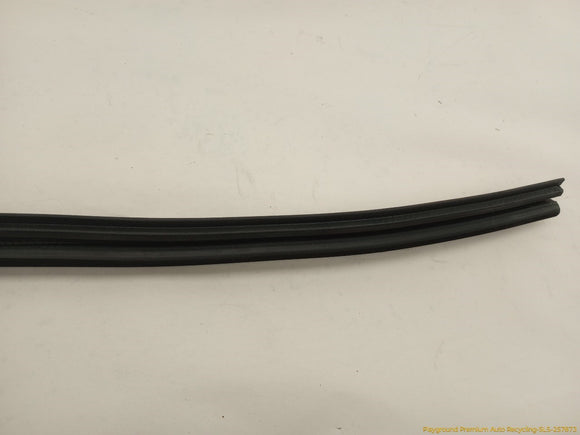 Cadillac CTS Pair Of Front Door Inner Molding