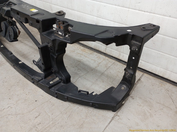 Land Rover LR4 Header Panel