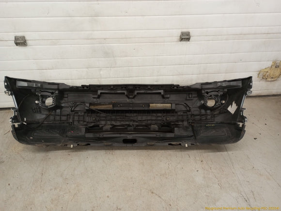 Land Rover LR4 Front Bumper Cover