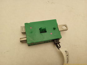 Land Rover LR4 Radio Antenna Amplifier - 0