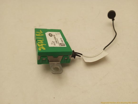 Land Rover LR4 Radio Antenna Amplifier