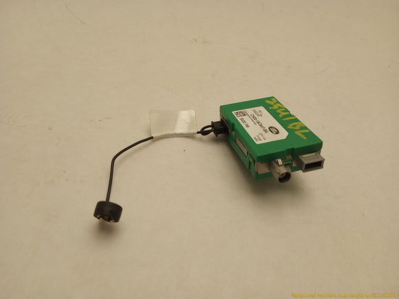 Land Rover LR4 Radio Antenna Amplifier