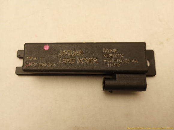 Land Rover LR4 Set Of Keyless Entry Antenna Module