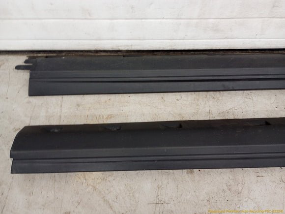 Land Rover LR4 Pair Of Rocker Panel Side Skirt