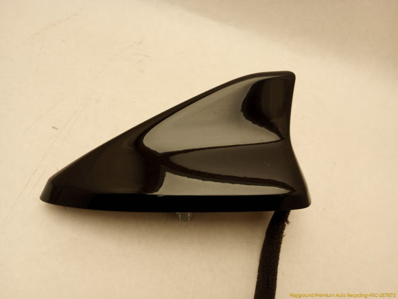 Cadillac CTS Roof Shark Antenna