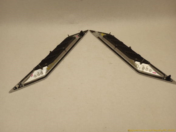 Cadillac CTS Pair Of Front Chrome Fender Molding