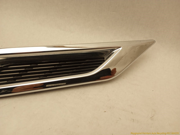 Cadillac CTS Pair Of Front Chrome Fender Molding