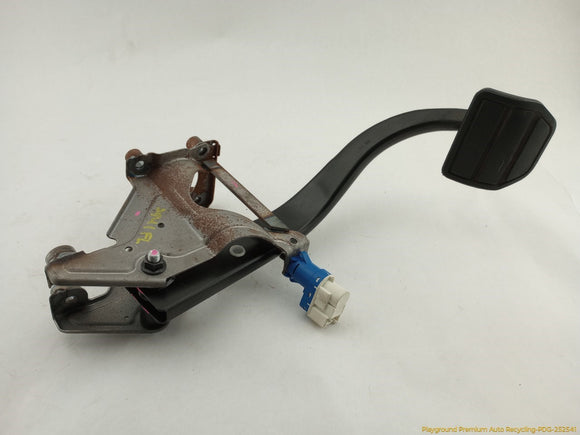 Land Rover LR4 Brake Pedal