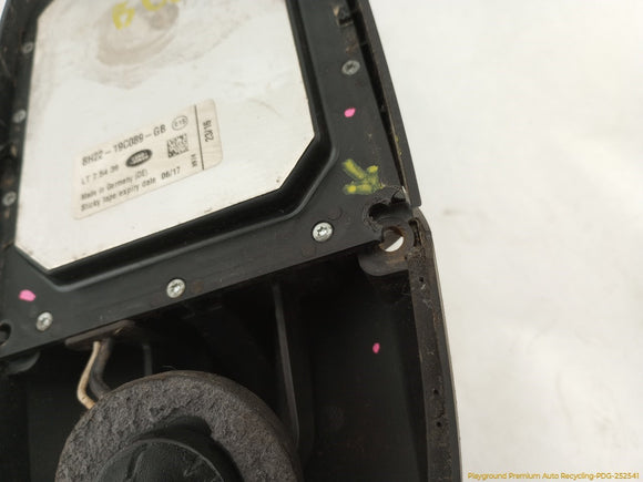 Land Rover LR4 Shark Fin Antenna