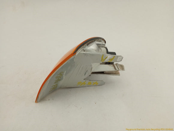 BMW 323i Passenger Right Front Turn Signal Lamp