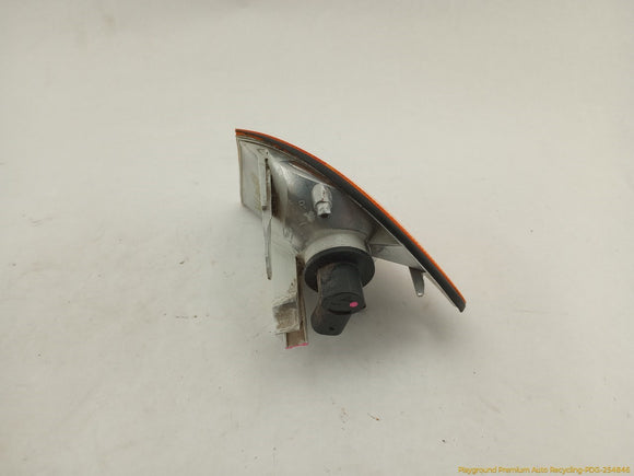 BMW 323i Passenger Right Front Turn Signal Lamp