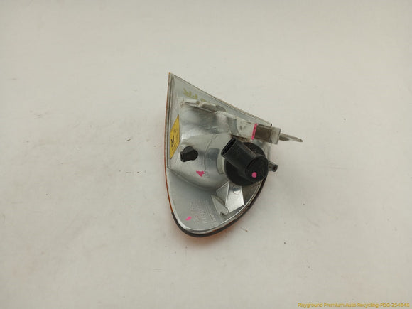 BMW 323i Passenger Right Front Turn Signal Lamp