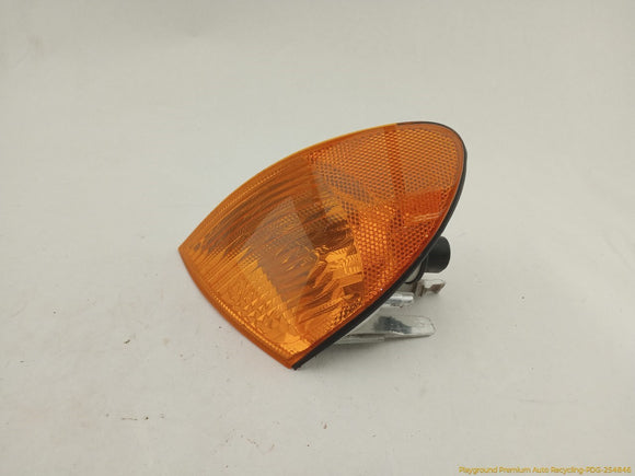 BMW 323i Passenger Right Front Turn Signal Lamp