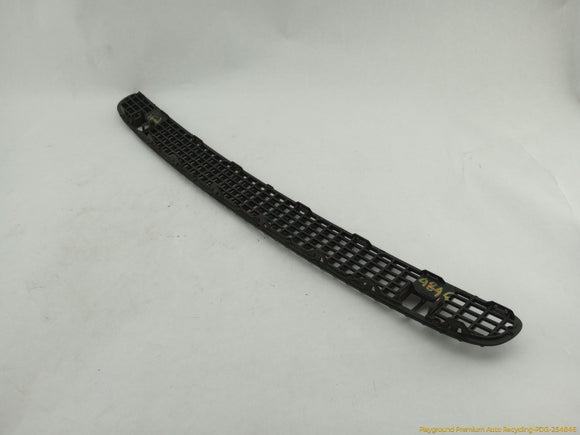 BMW 323i Front Bumper Lower Grille