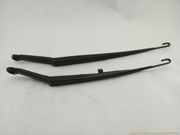 BMW 323i Pair Of Front Wiper Arm